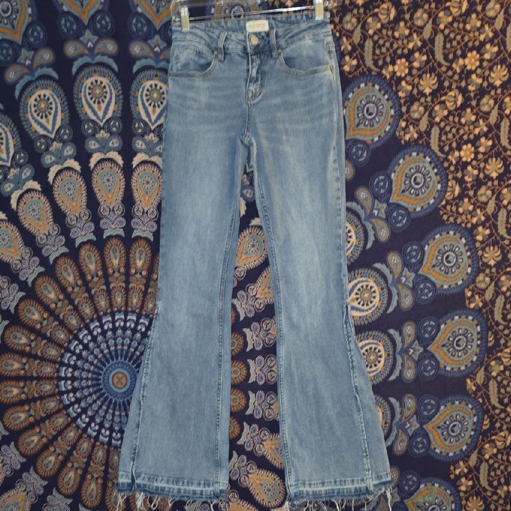 Shyanne High Rise Super Flare Size 27w